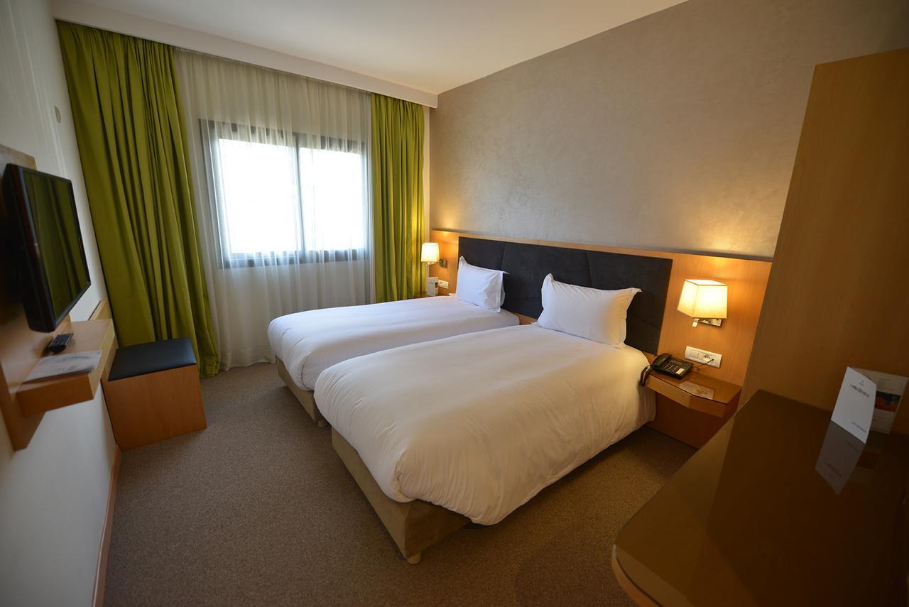 Hotel Annakhil Rabat